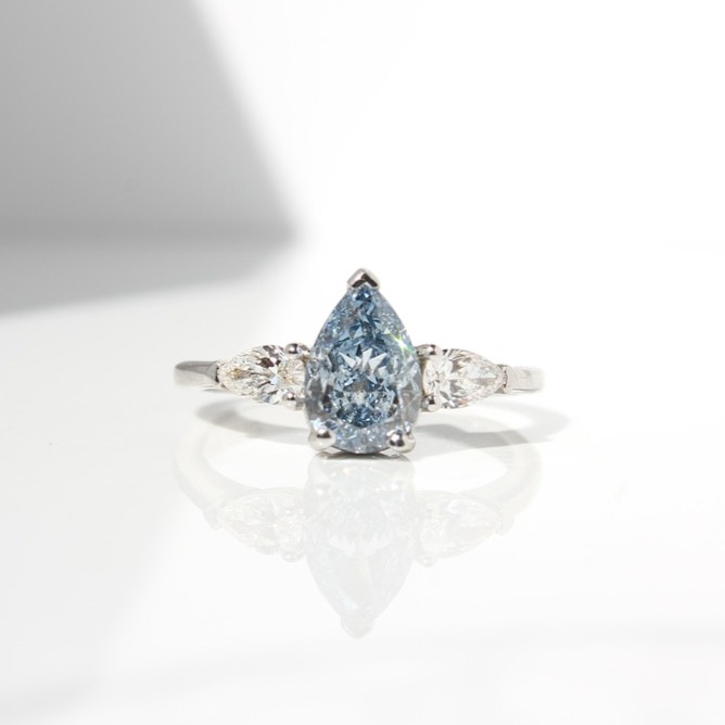 Klein Blue Trilogy Ring, trilogy ring, engagement ring, diamond engagement ring, blue diamond, lab grown diamond, danielle camera jewellery