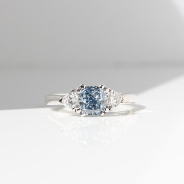 Klein Blue No.1 Trilogy Ring, trilogy ring, diamond engagement ring, engagement ring, blue diamond, lab grown diamond, danielle camera jewellery