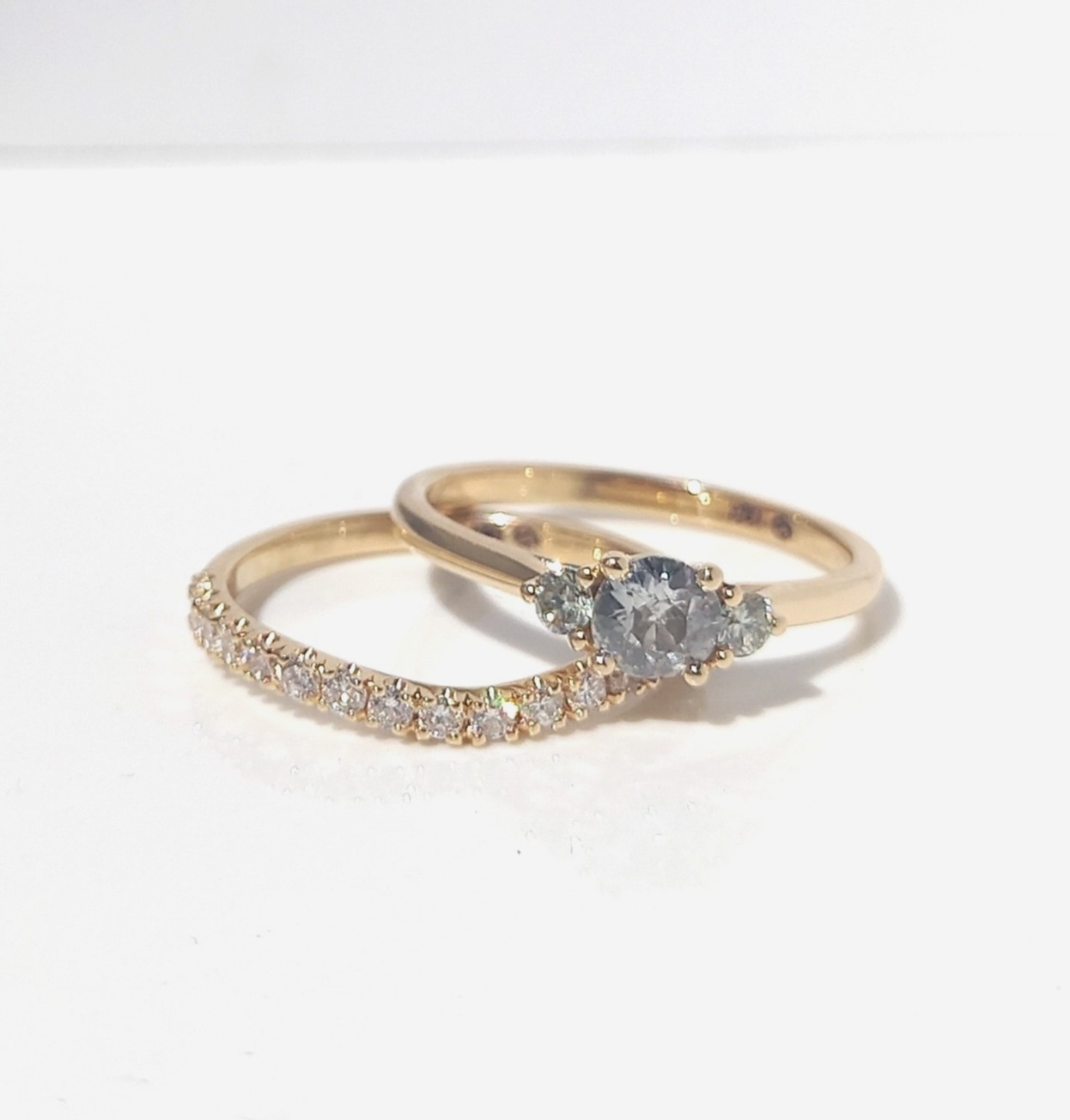 Round Brilliant-Cut Trilogy Diamond Ring, engagement ring, diamond ring, round diamond, salt and pepper diamond, danielle camera jewellery