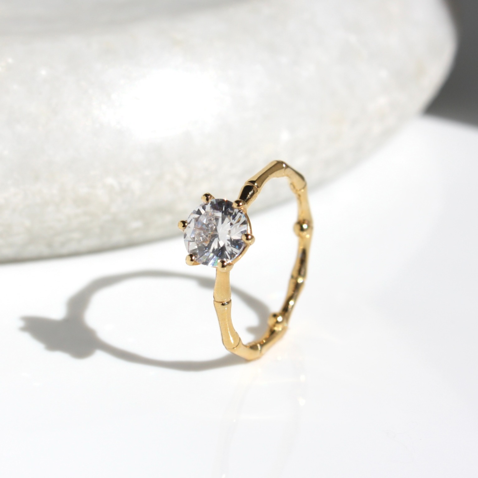 Round Brilliant Cut Sander Solitaire Diamond Ring, diamond ring, diamond engagement ring, engagement ring, round diamond, danielle camera jewellery