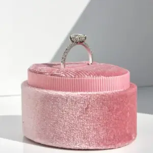Laboratory-Grown Diamond Pavé Hidden Halo Ring, Oval thumbnail 3