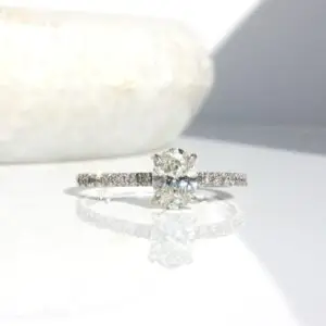 Laboratory-Grown Diamond Pavé Hidden Halo Ring, Oval thumbnail 2