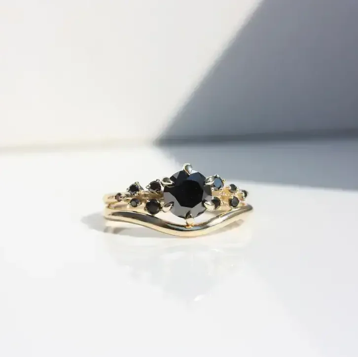 Round Cosmos Ring, diamond ring, engagement ring, diamond engagement ring, round diamond, black diamond, platinum ring, gold ring, danielle camera jewellery, Melanie Casey, Snowdrift ring