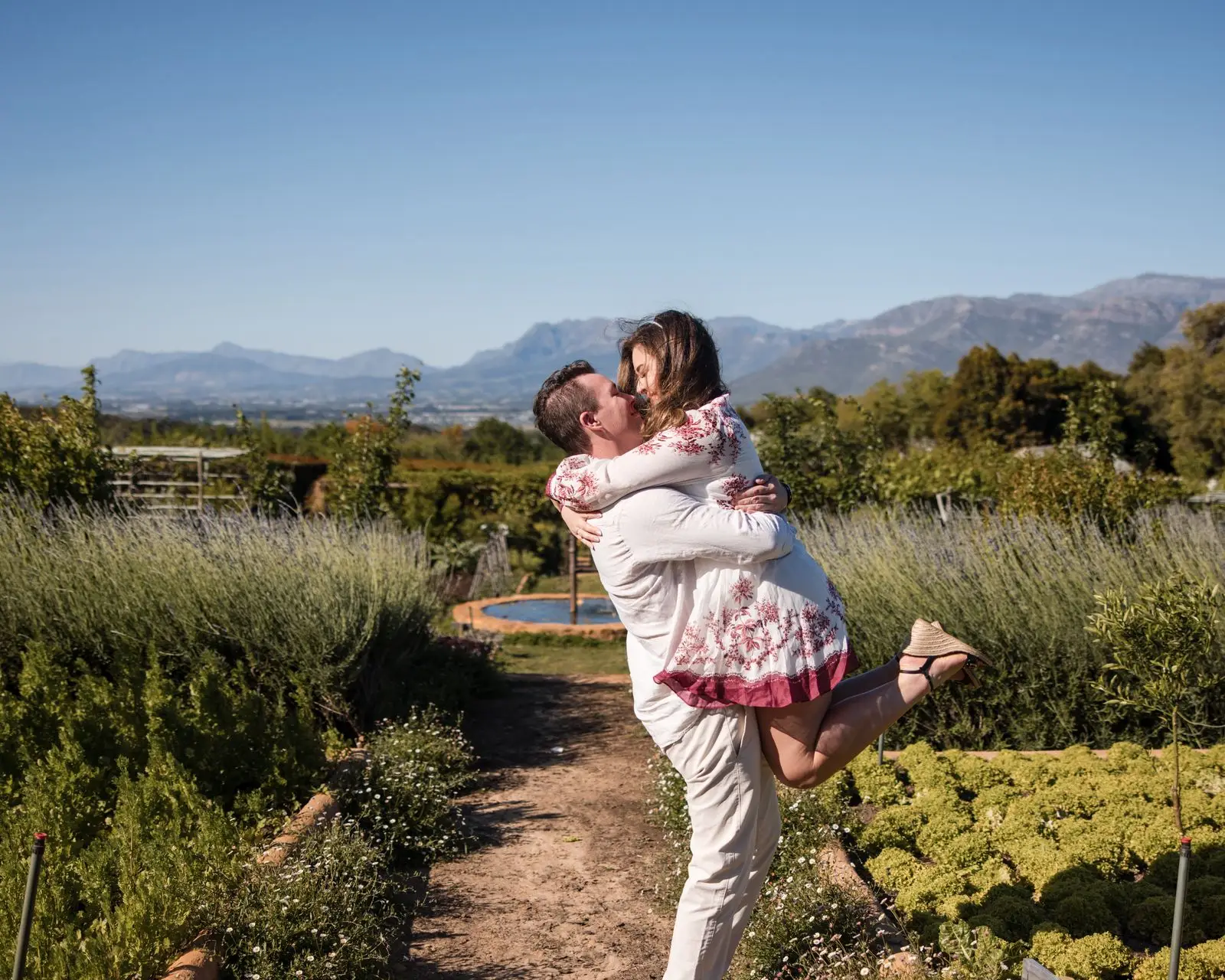 engagement proposal, Engagement Etiquette